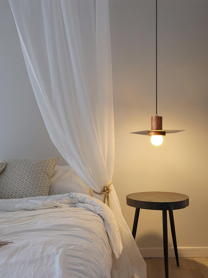 Elara Halo Pendant Lamp - Vakkerlight