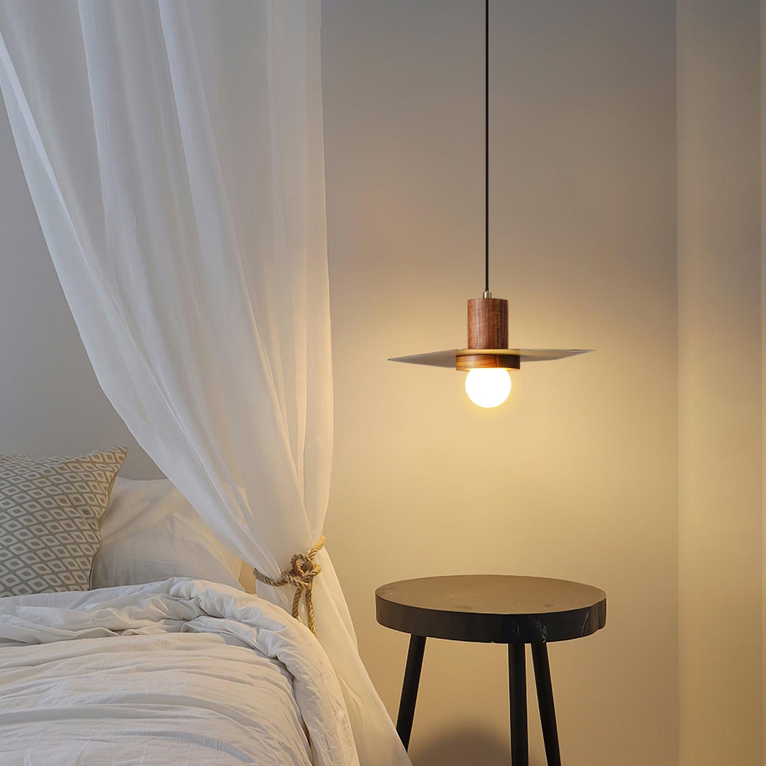 Elara Halo Pendant Lamp - Vakkerlight