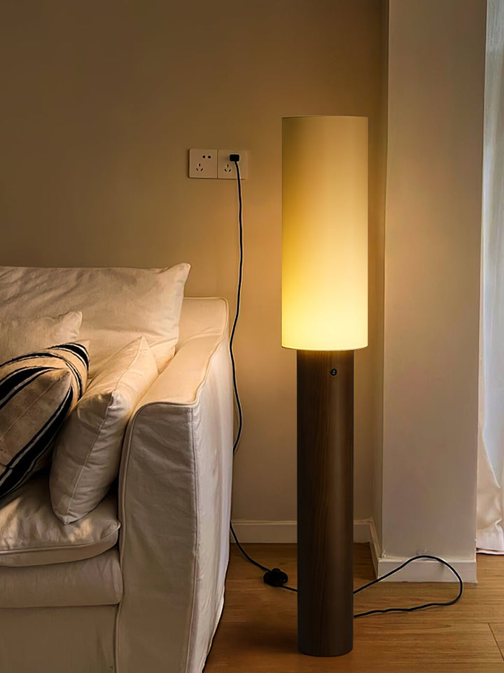 Elara Wood Floor Lamp - Vakkerlight