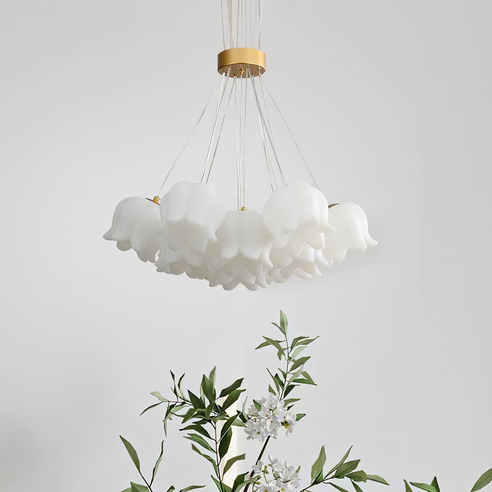 Elegant Floral Pendant Light – Vakkerlight