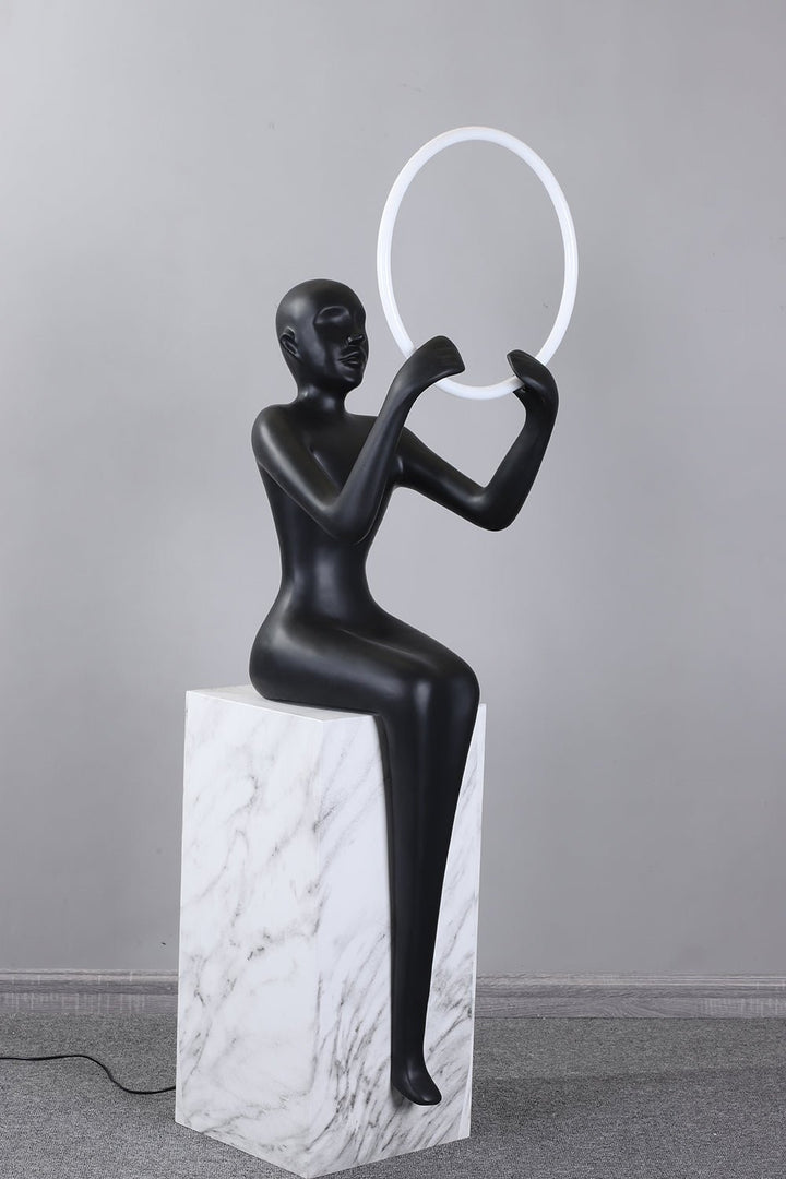 Elena Sculpture Floor Lamp - Vakkerlight