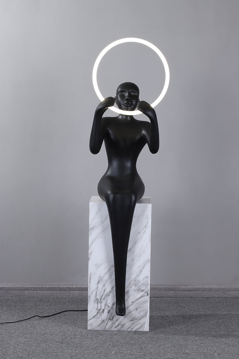 Elena Sculpture Floor Lamp - Vakkerlight