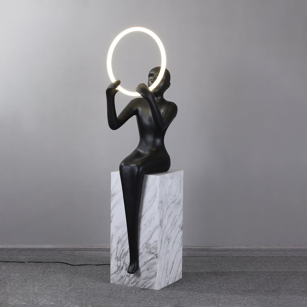 Elena Sculpture Floor Lamp - Vakkerlight