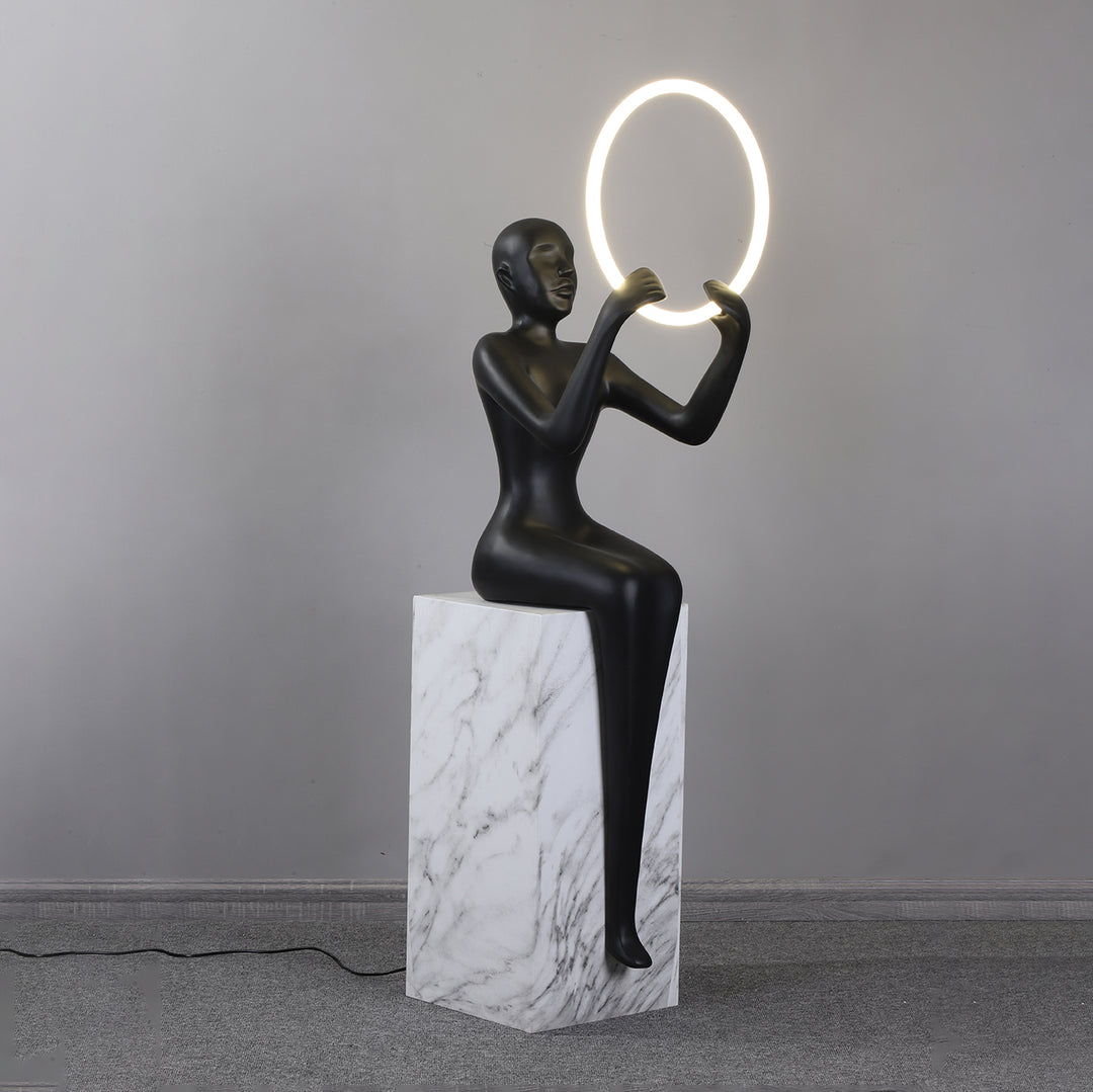 Elena Sculpture Floor Lamp - Vakkerlight