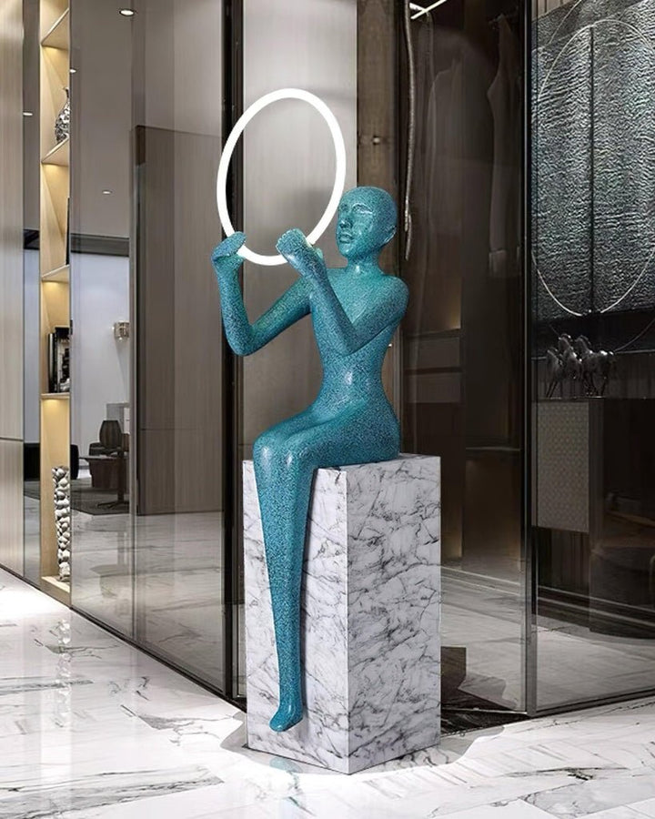 Elena Sculpture Floor Lamp - Vakkerlight