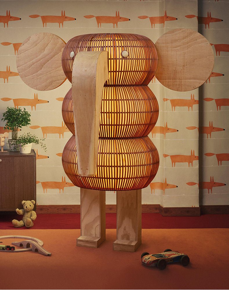 Elephant Shaped Rattan Floor Lamp - Vakkerlight