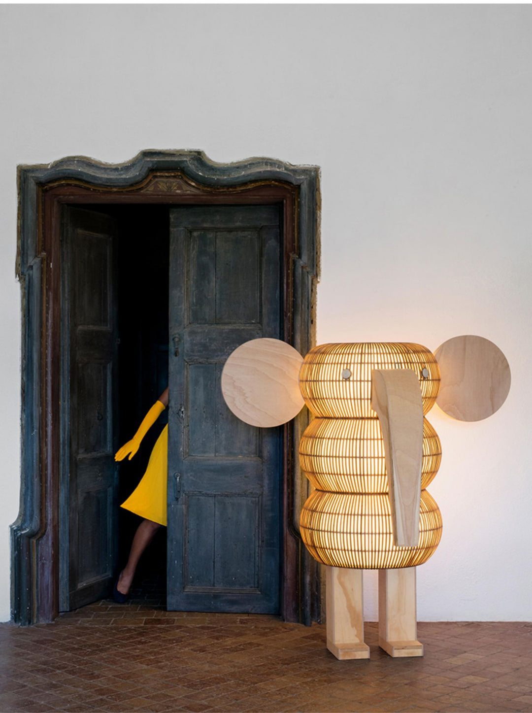 Elephant Shaped Rattan Floor Lamp - Vakkerlight