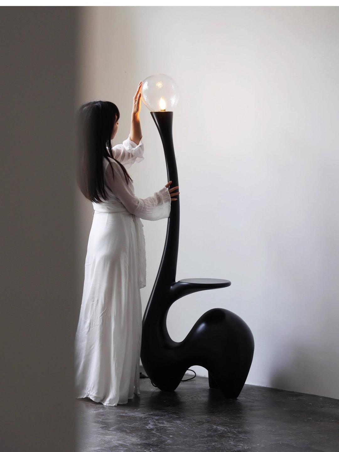 Elero Sculptural Floor Lamp - Vakkerlight