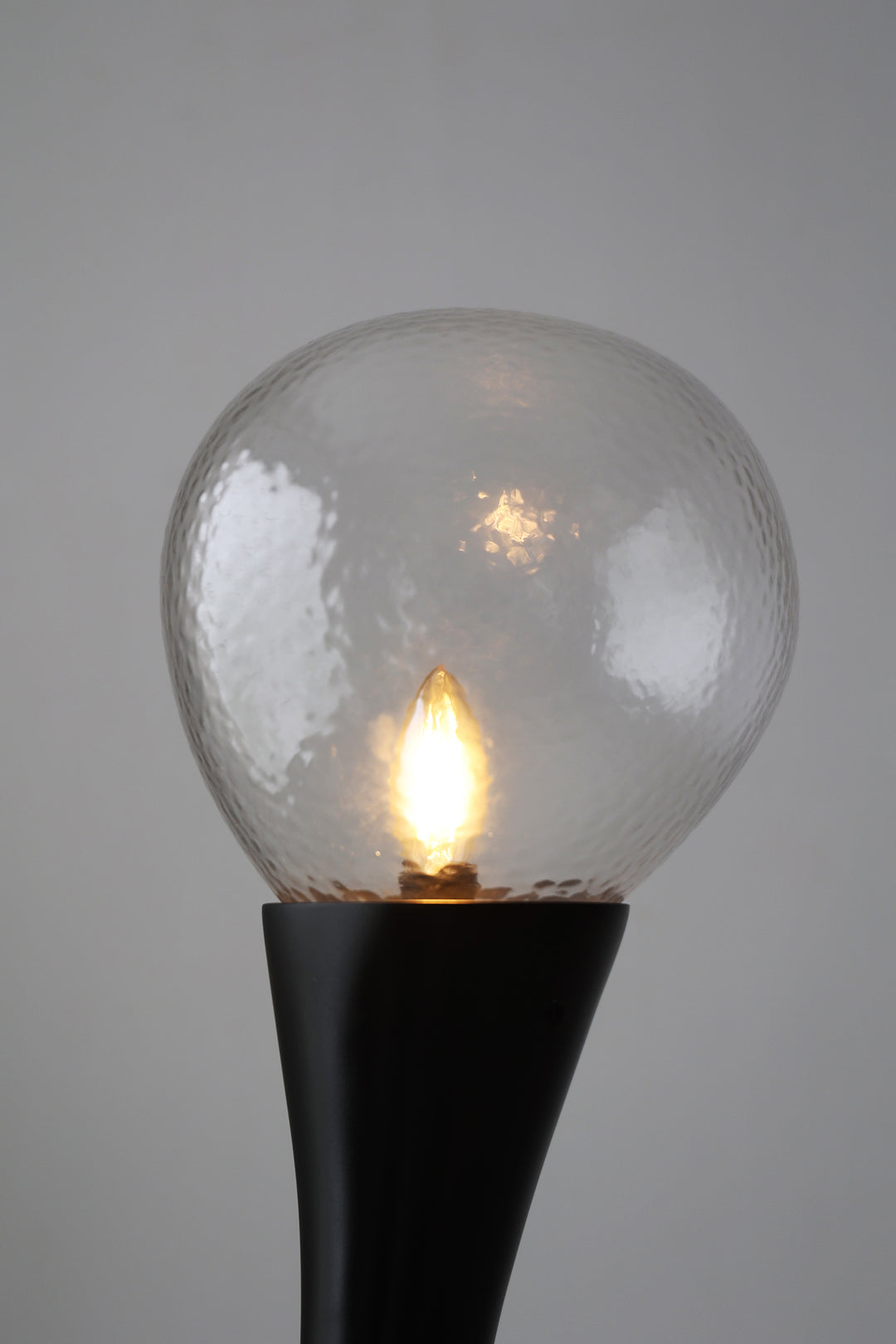 Elero Sculptural Floor Lamp - Vakkerlight