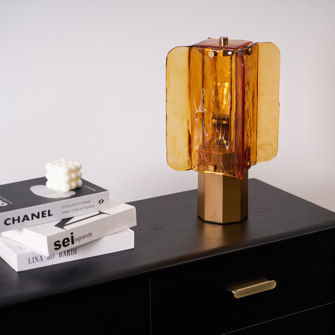 Aurelia Glass Table Lamp - Vakkerlight