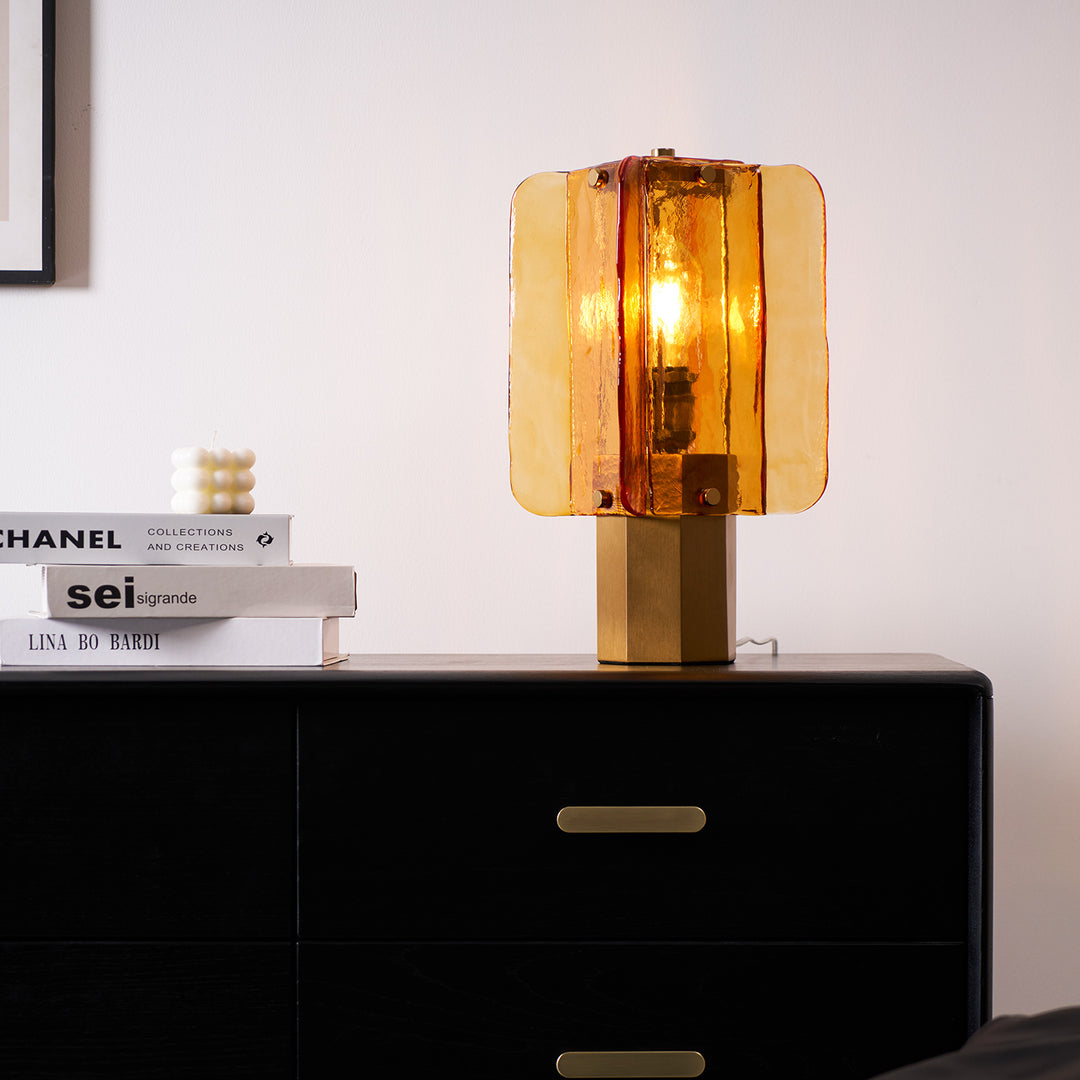 Aurelia Glass Table Lamp - Vakkerlight