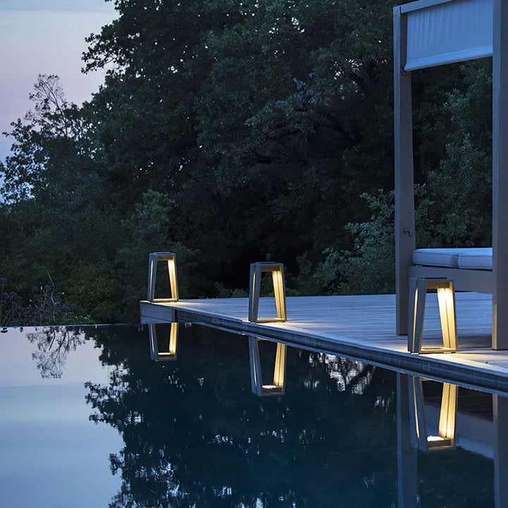 Elira Solar Outdoor Bollard Light - Vakkerlight