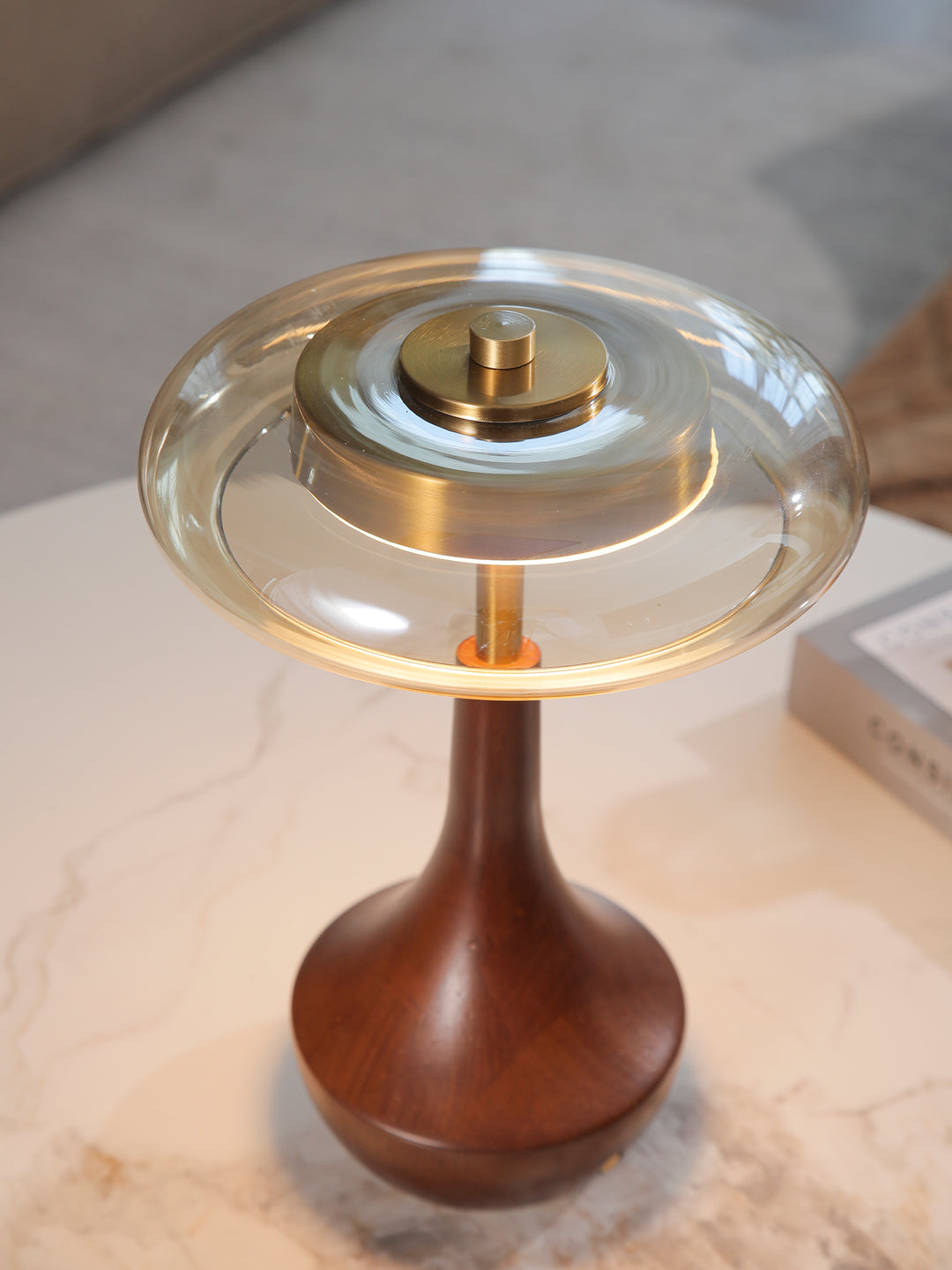 Elliot Table Lamp - Vakkerlight