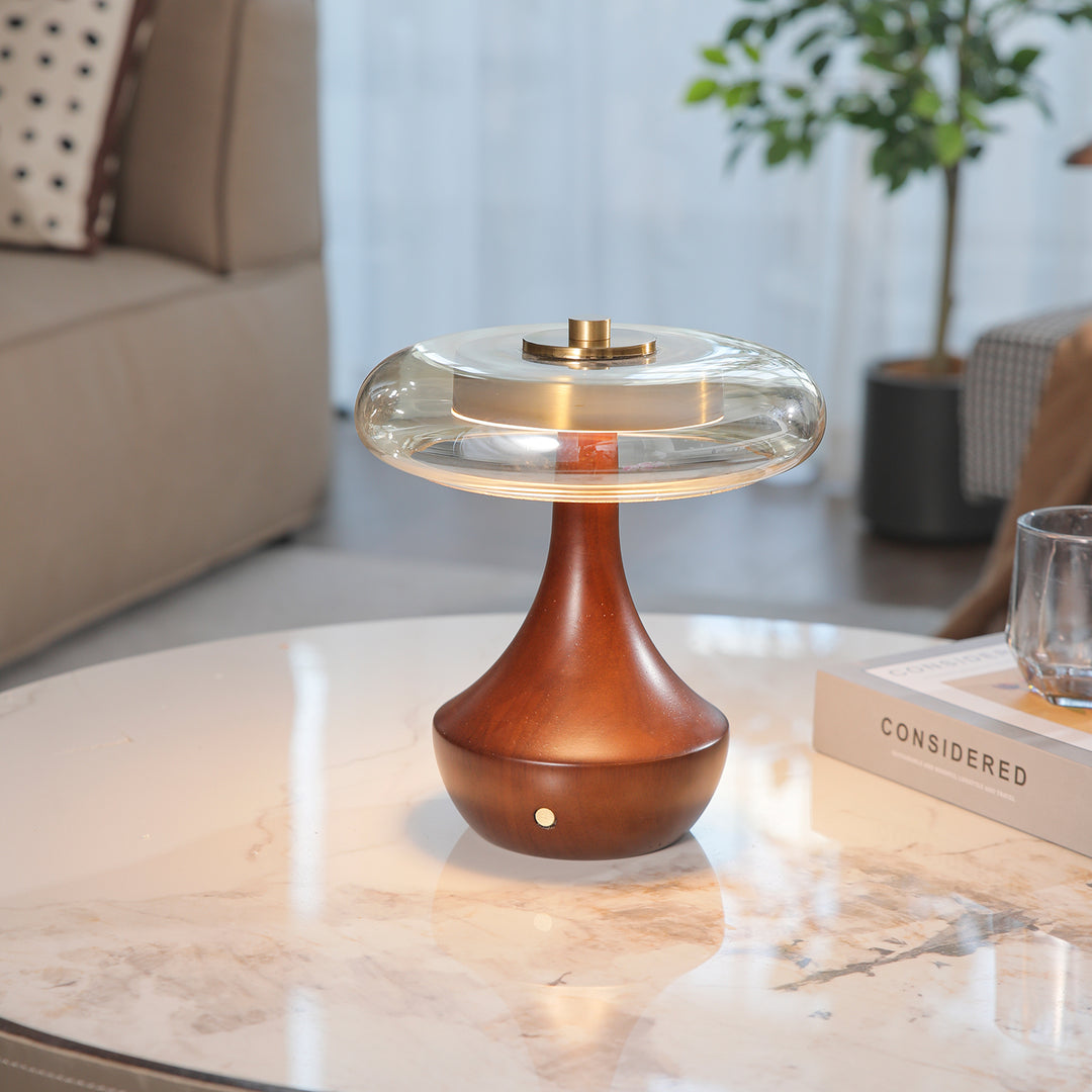 Elliot Table Lamp - Vakkerlight