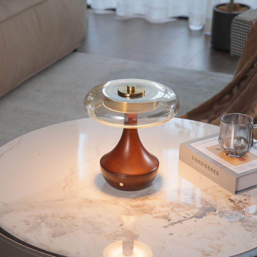 Elliot Table Lamp - Vakkerlight