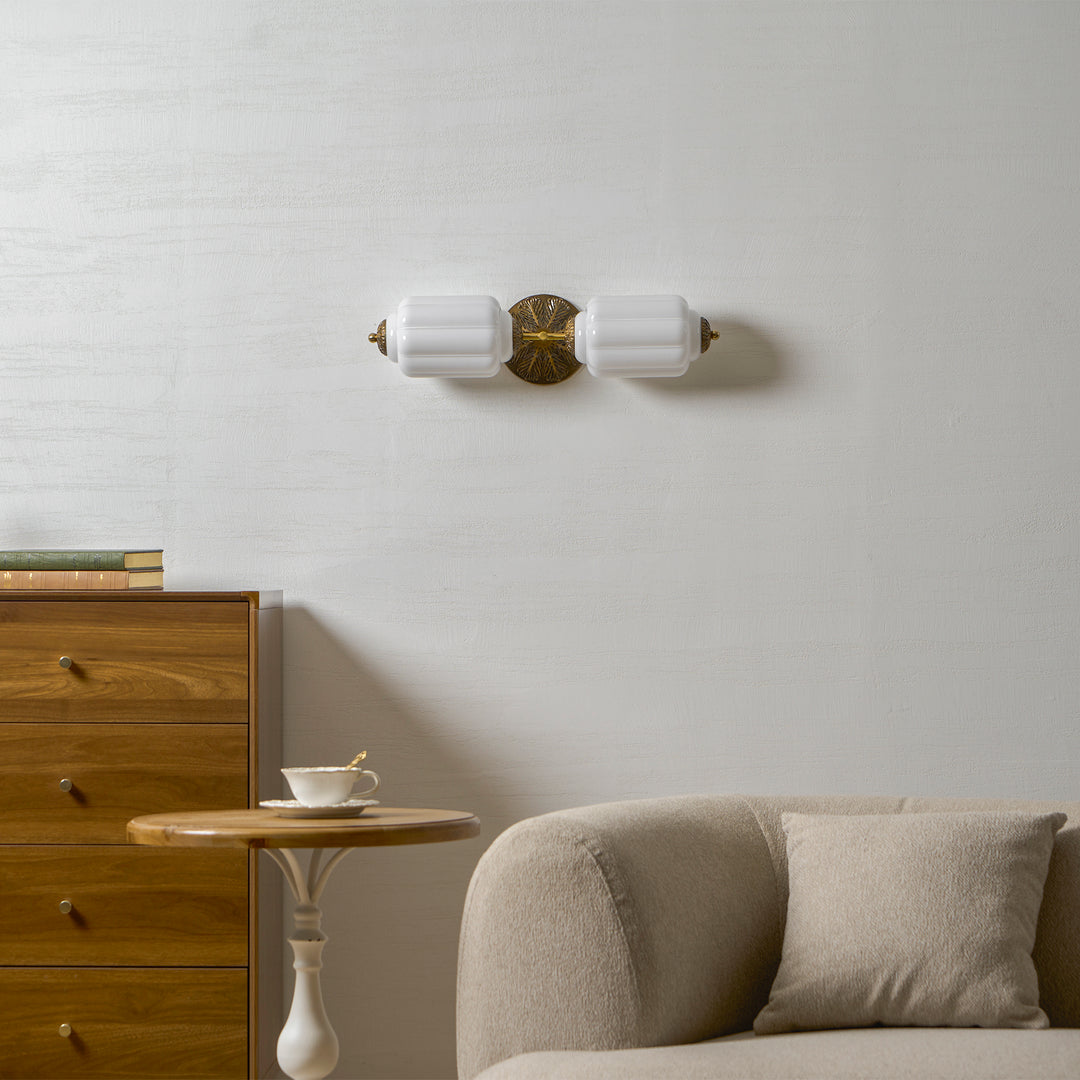 Elliot Glass Wall Sconce - Vakkerlight