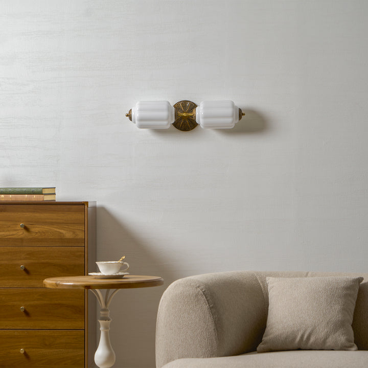 Elliot Glass Wall Sconce - Vakkerlight