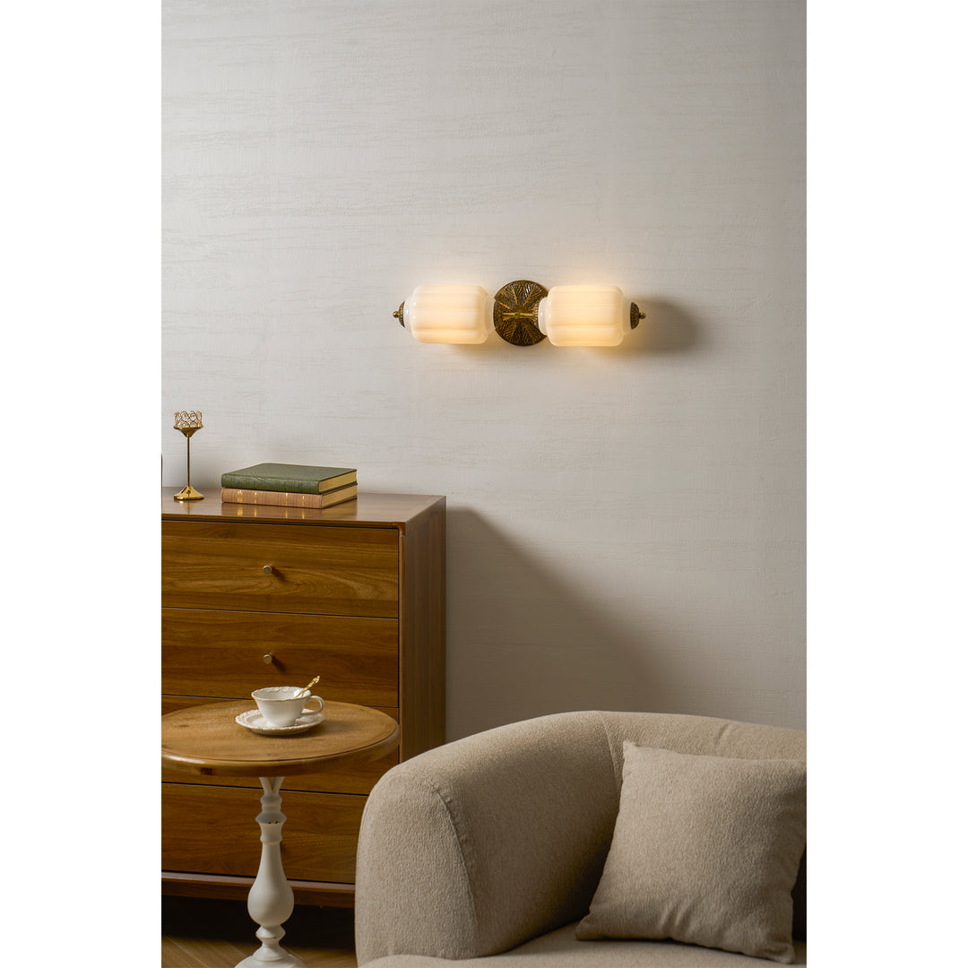 Elliot Glass Wall Sconce - Vakkerlight