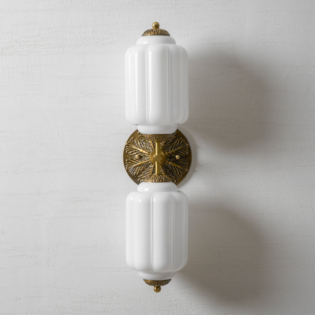 Elliot Glass Wall Sconce - Vakkerlight