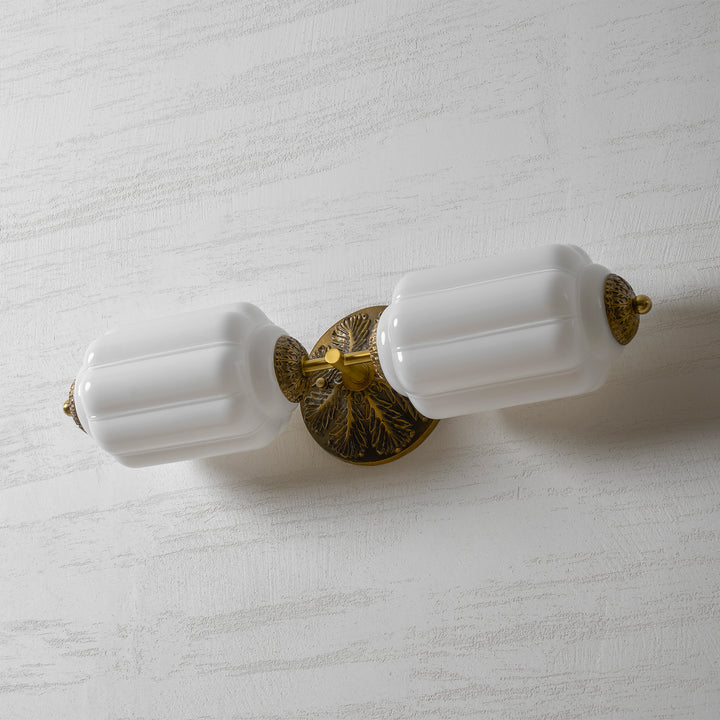 Elliot Glass Wall Sconce - Vakkerlight