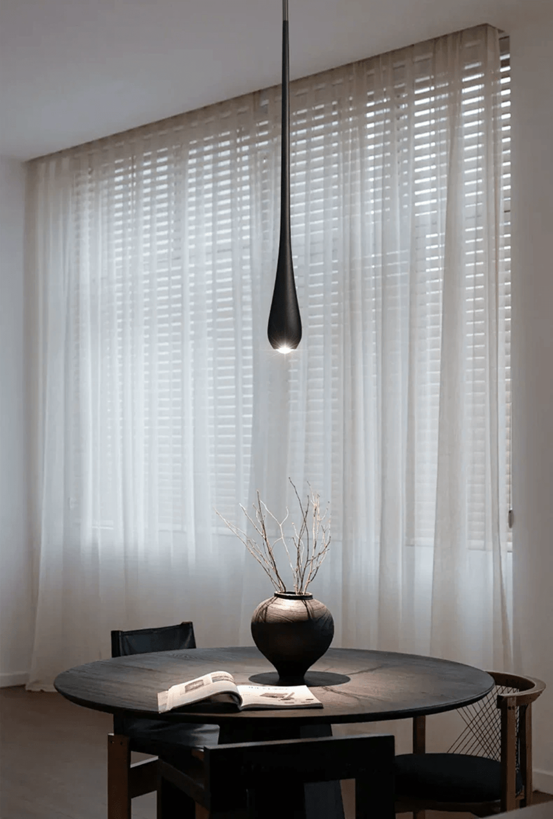 Elongated Teardrop Pendant Light - Vakkerlight