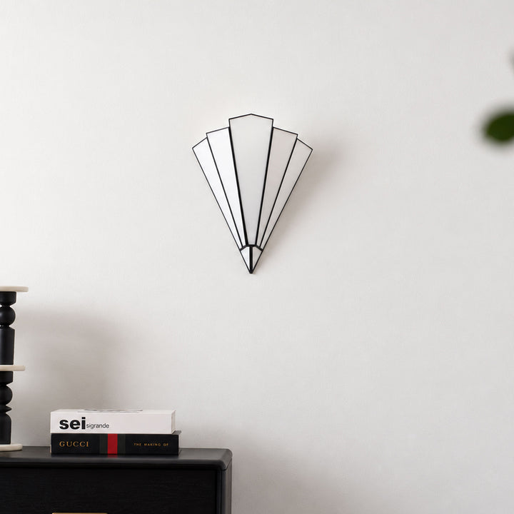 Elowen Deco Wandleuchte