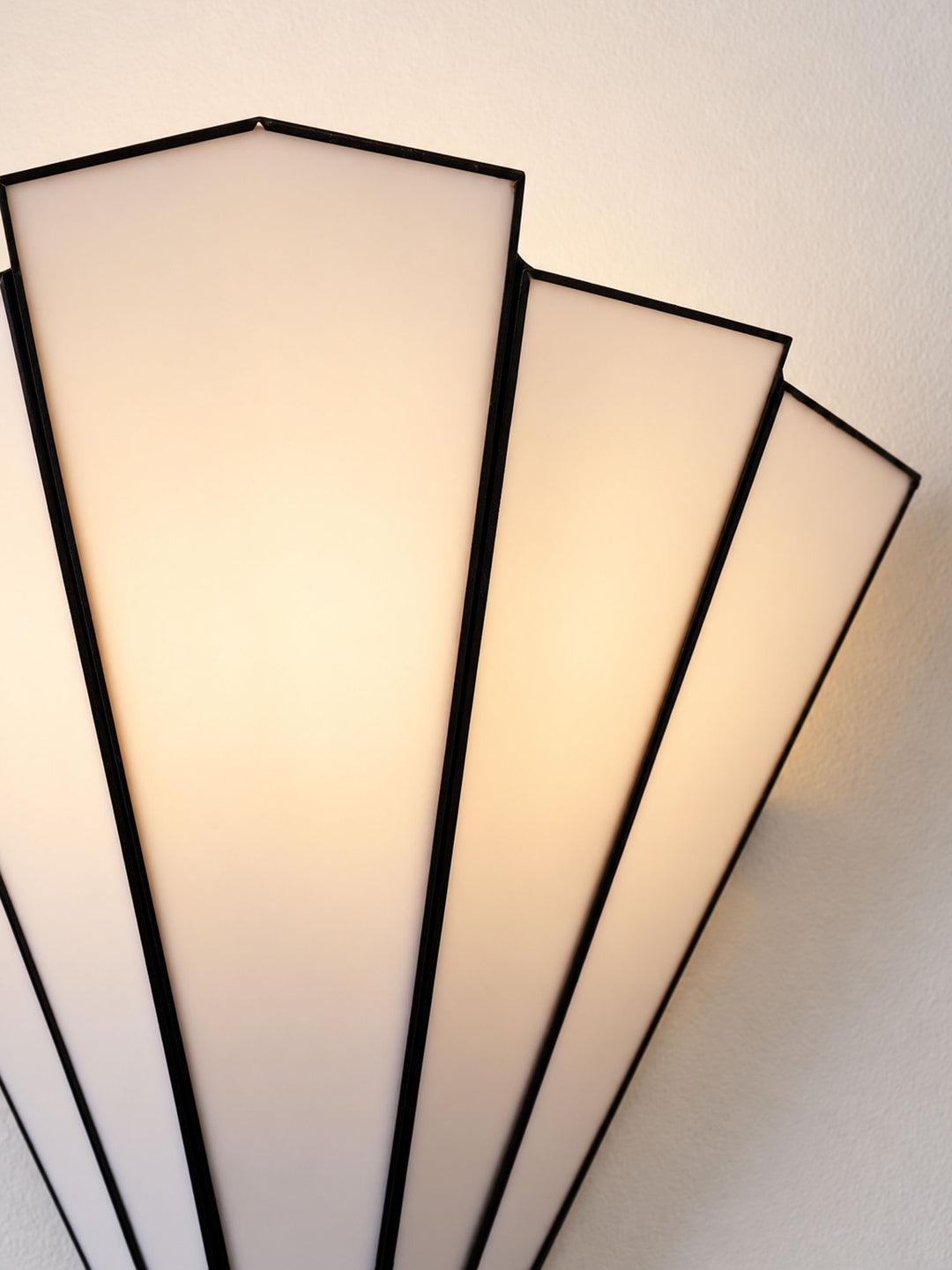 Elowen Deco Wandleuchte