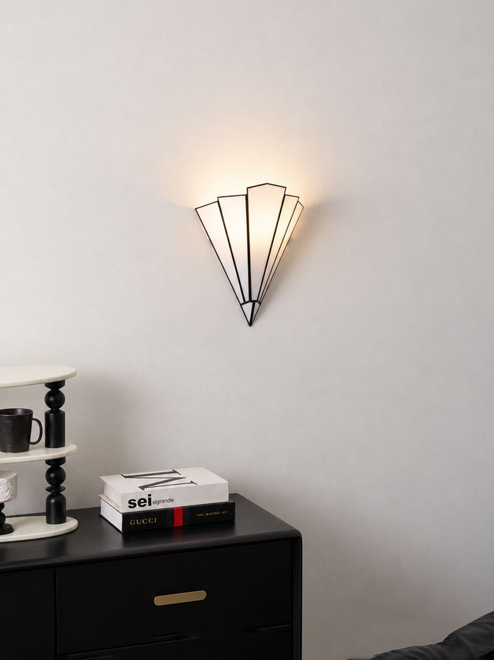 Elowen Deco Wandleuchte