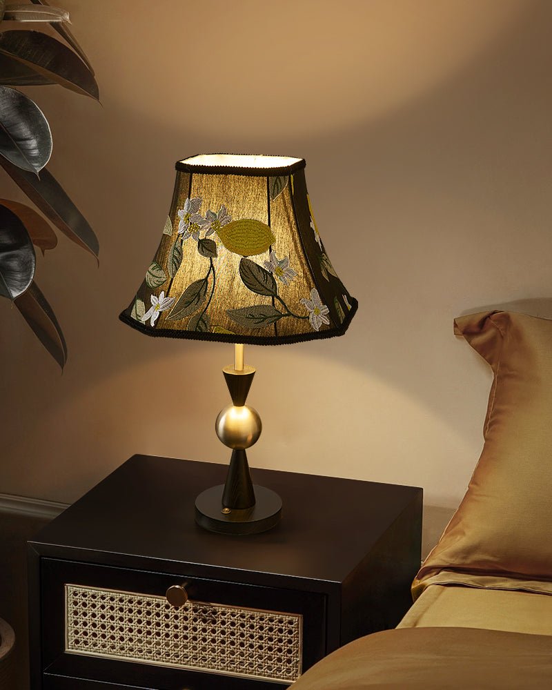 Elowen Bloom Table Lamp - Vakkerlight