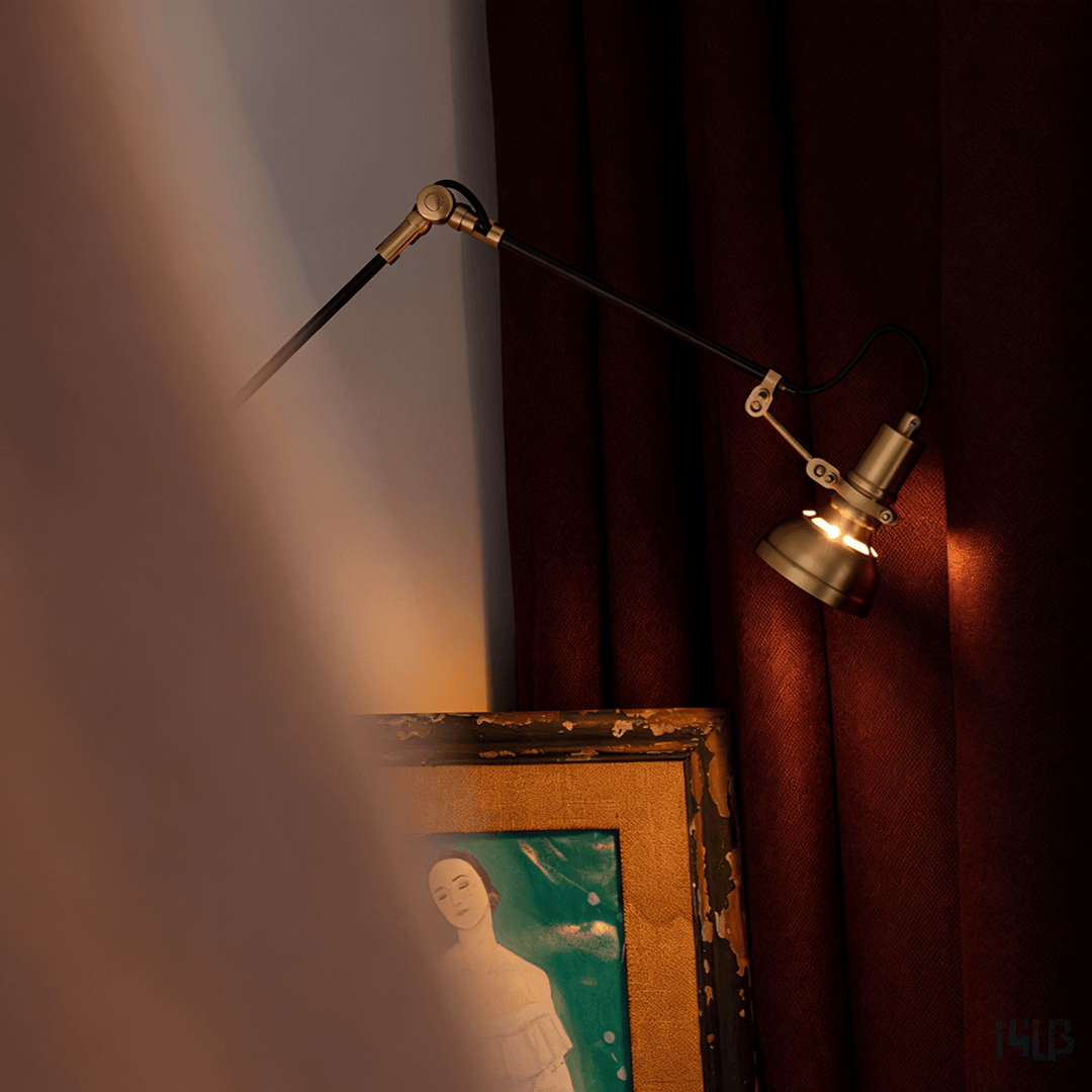 Elowen Wood Wall Lamp - Vakkerlight