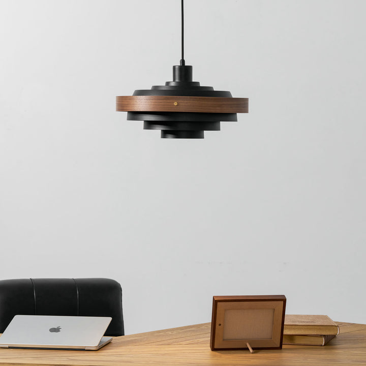 Elric Pendant Light
