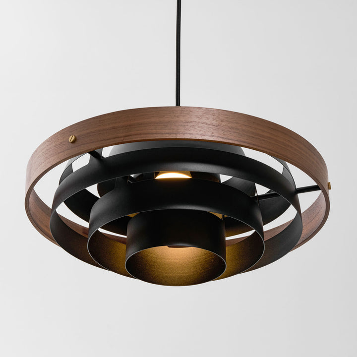 Elric Pendant Light