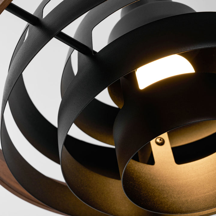 Elric Pendant Light