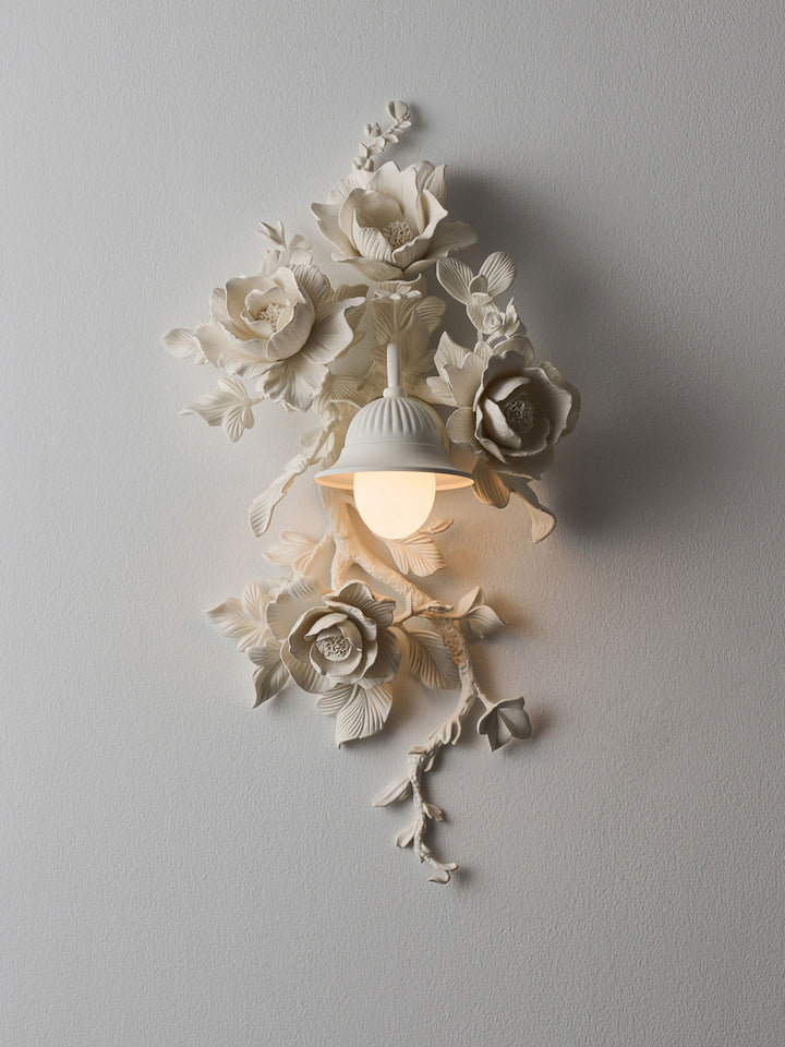 Elyndra Bloom Wall Sconce - Vakkerlight