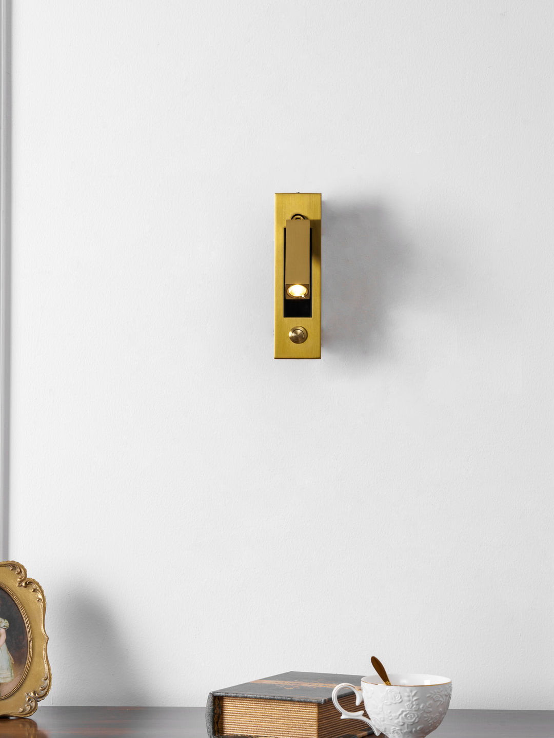Embedded Bedside Sconce - Vakkerlight