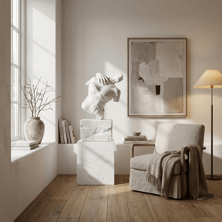 Embrace Form Sculpture - Vakkerlight