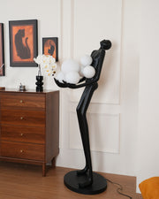 Embrace Sculpture Floor Lamp - Vakkerlight