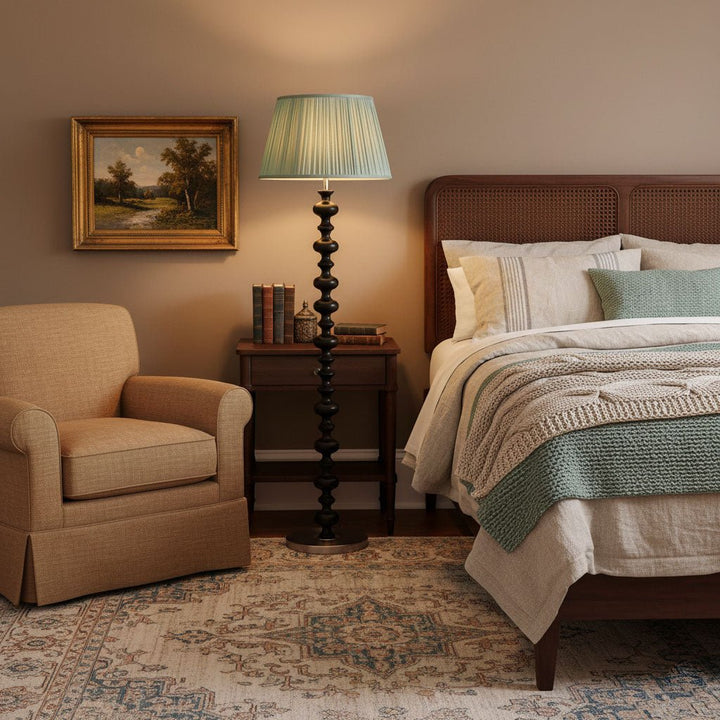 Emery Floor Lamp - Vakkerlight