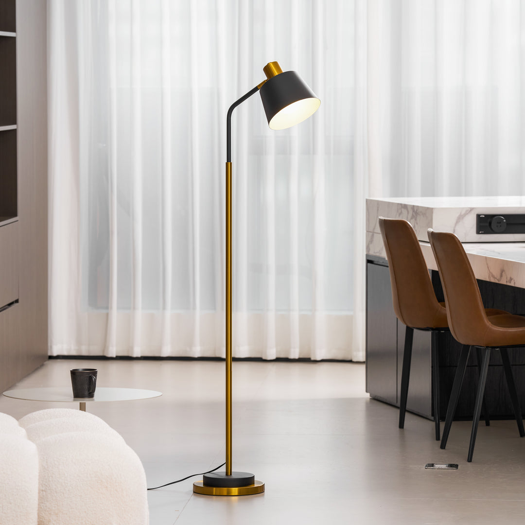 Lumis Aura Floor Lamp - Vakkerlight