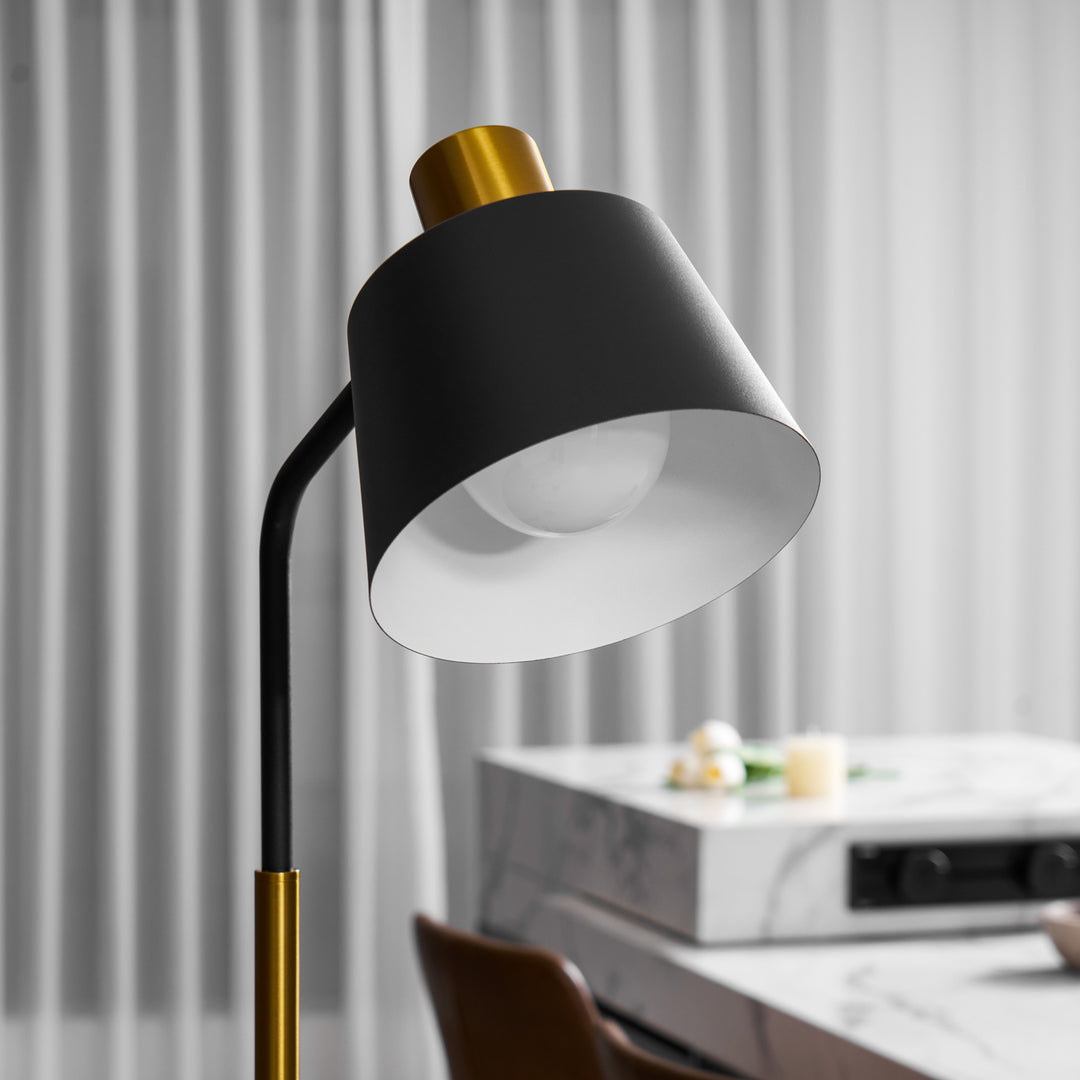 Lumis Aura Floor Lamp - Vakkerlight
