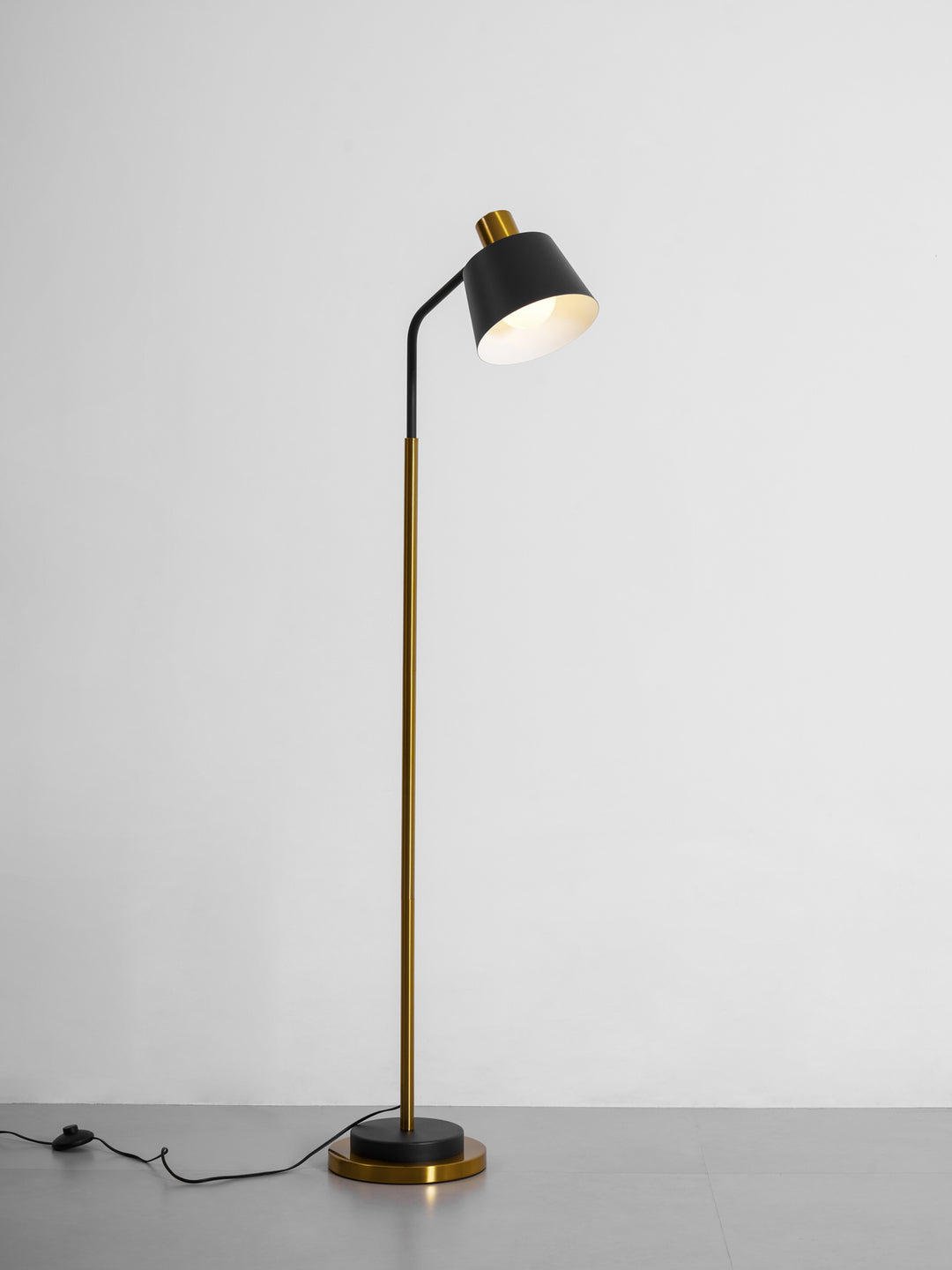 Emmental Floor Lamp - Vakkerlight