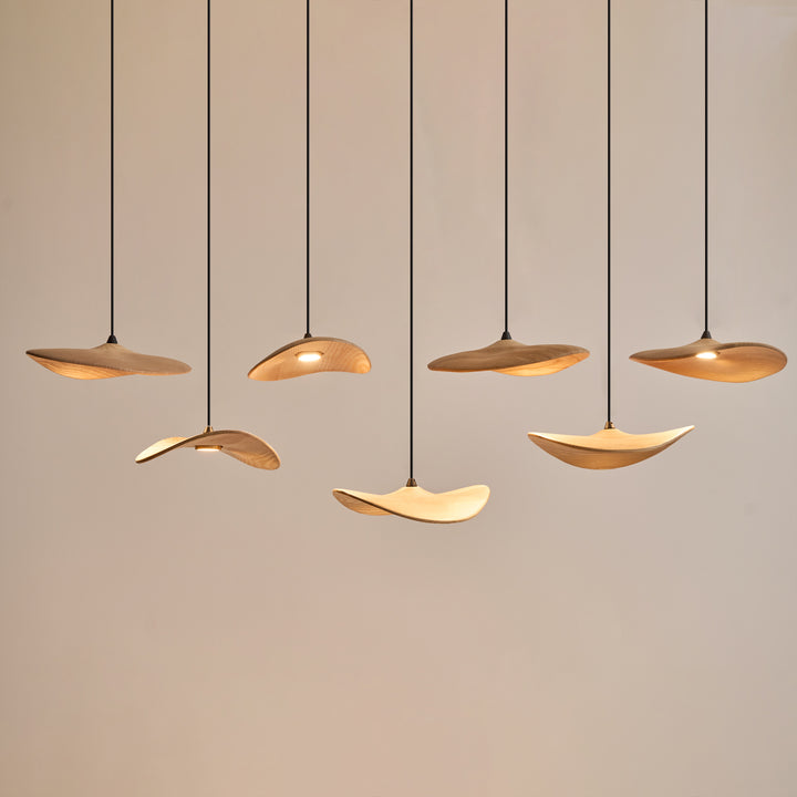 Empty Leaf Chandelier - Vakkerlight