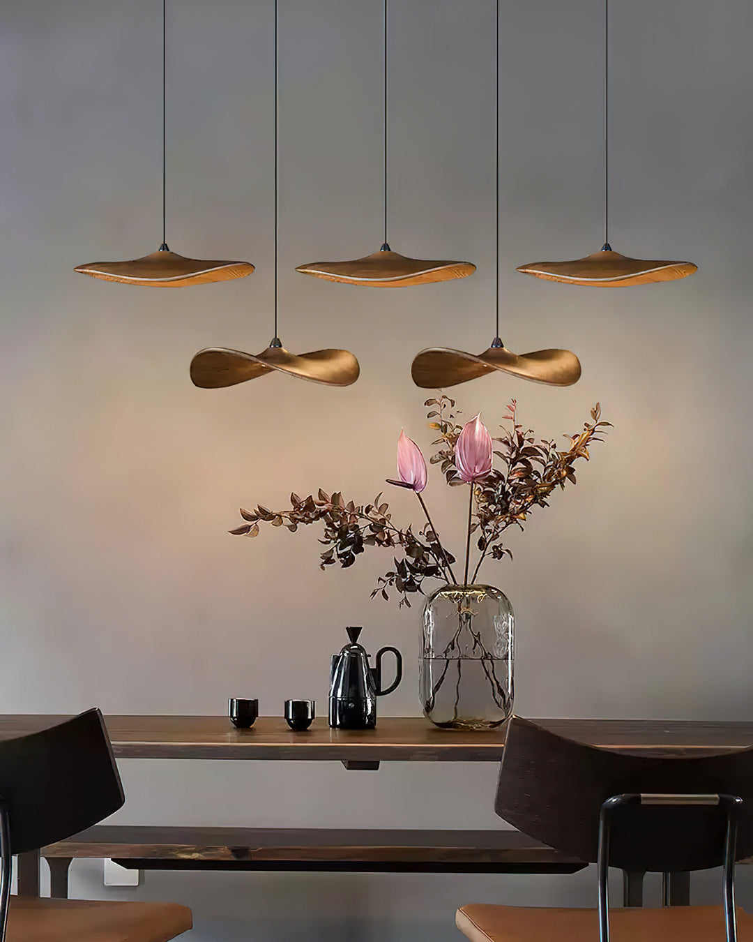 Empty Leaf Chandelier - Vakkerlight