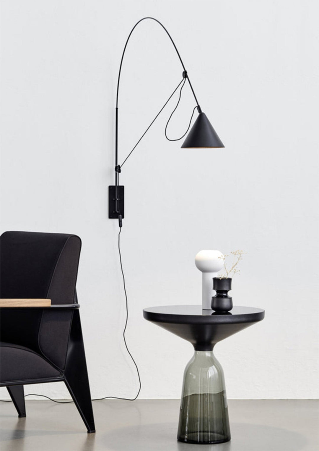 Ensure Arc Wall Lamp - Vakkerlight