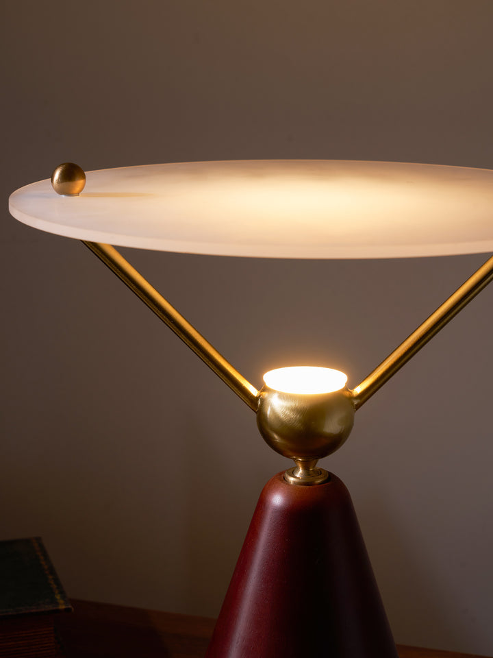 Equoray Table Lamp - Vakkerlight