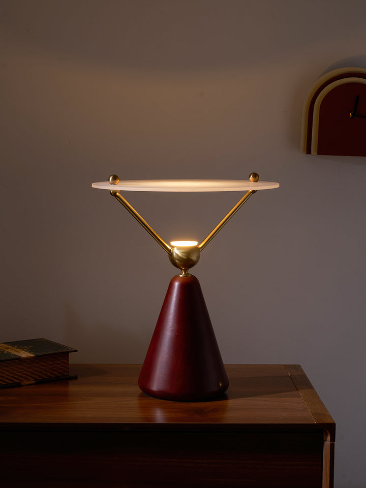 Equoray Table Lamp - Vakkerlight