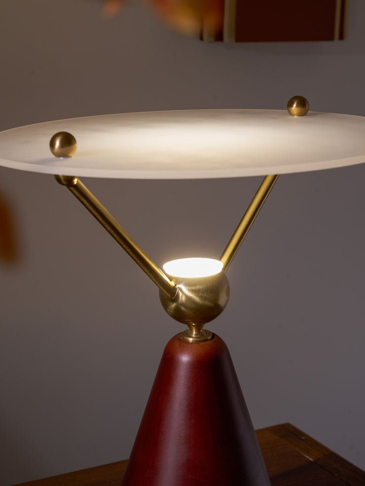 Equoray Table Lamp - Vakkerlight