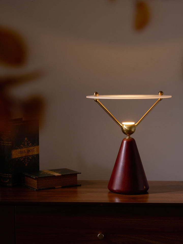 Equoray Table Lamp - Vakkerlight