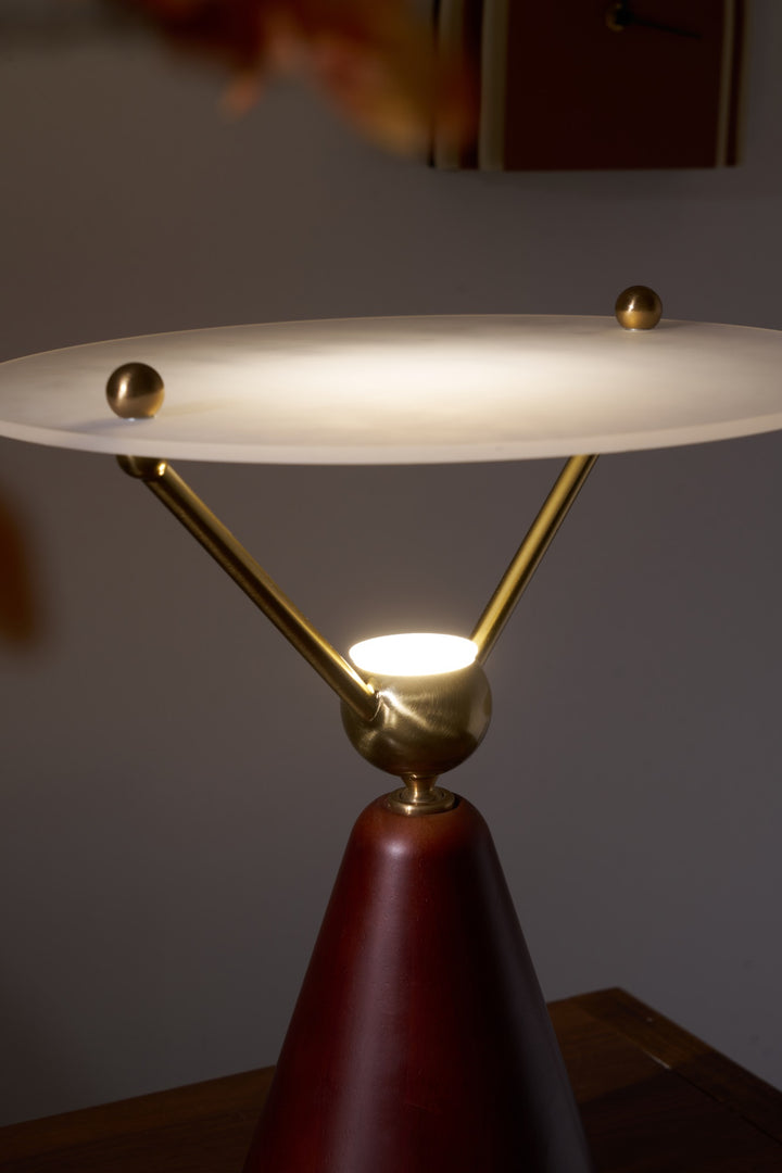 Equoray Table Lamp - Vakkerlight