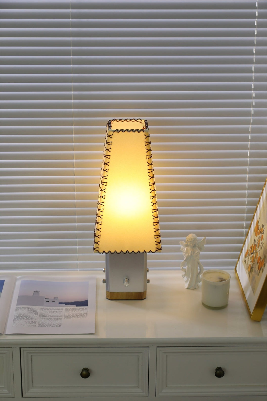 Estela Table Lamp - Vakkerlight